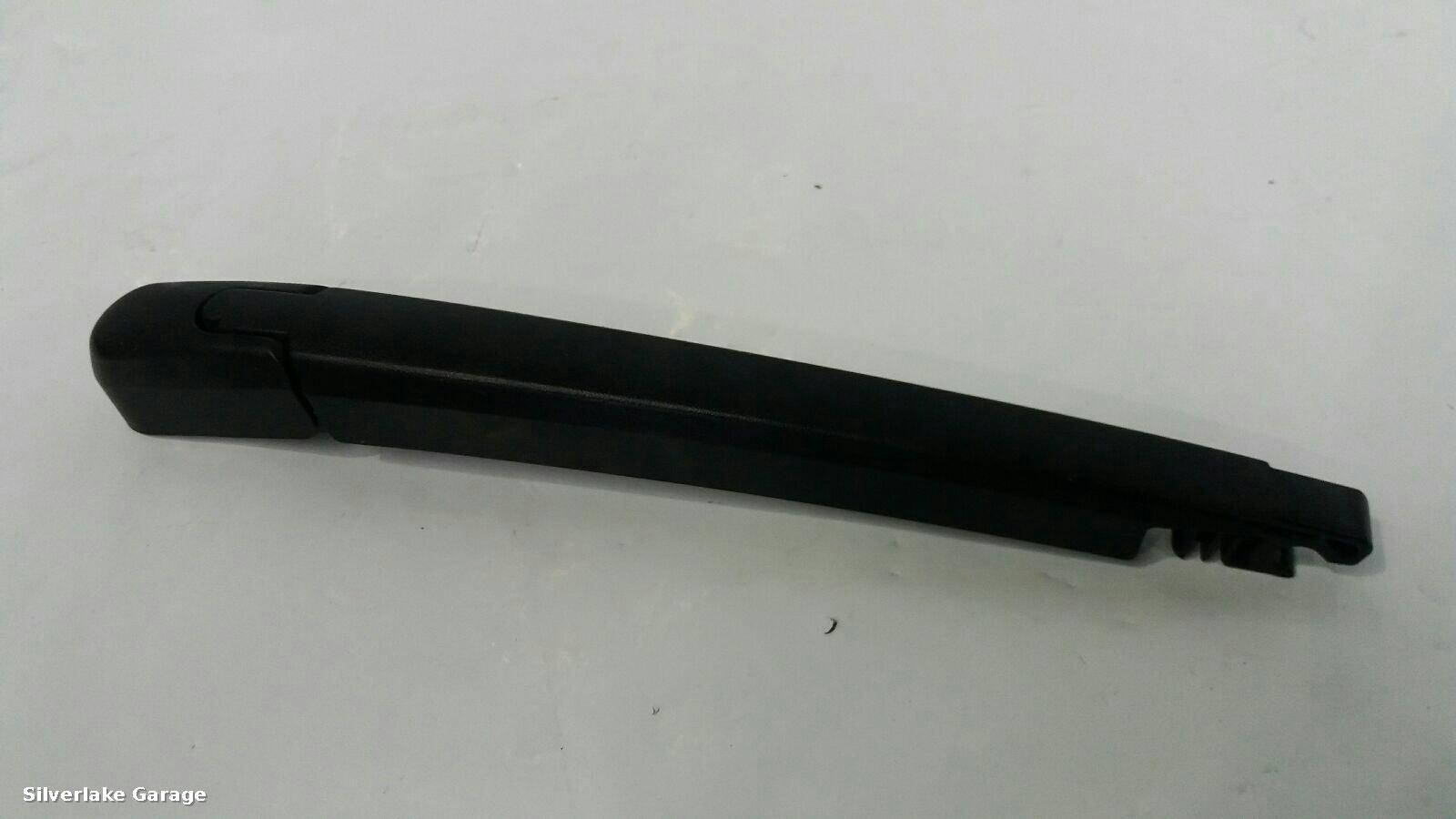View Auto part Wiper Arm MAZDA 5  2009