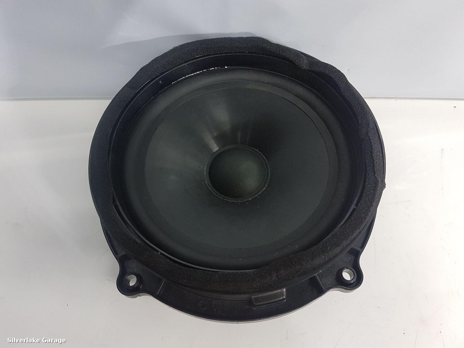 View Auto part Loud Speakers LAND ROVER RANGE ROVER 2007