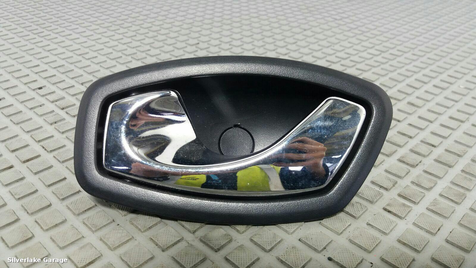 View Auto part Door Handle RENAULT MEGANE 2012