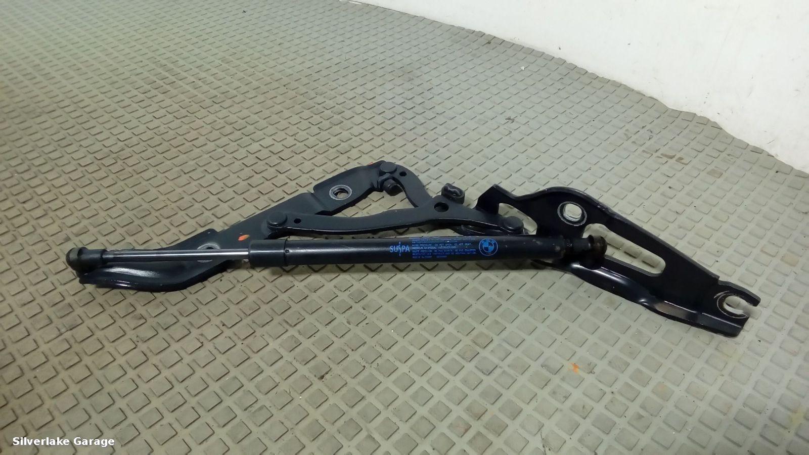 View Auto part Bootlid/Tailgate Hinge BMW 3 SERIES 2007