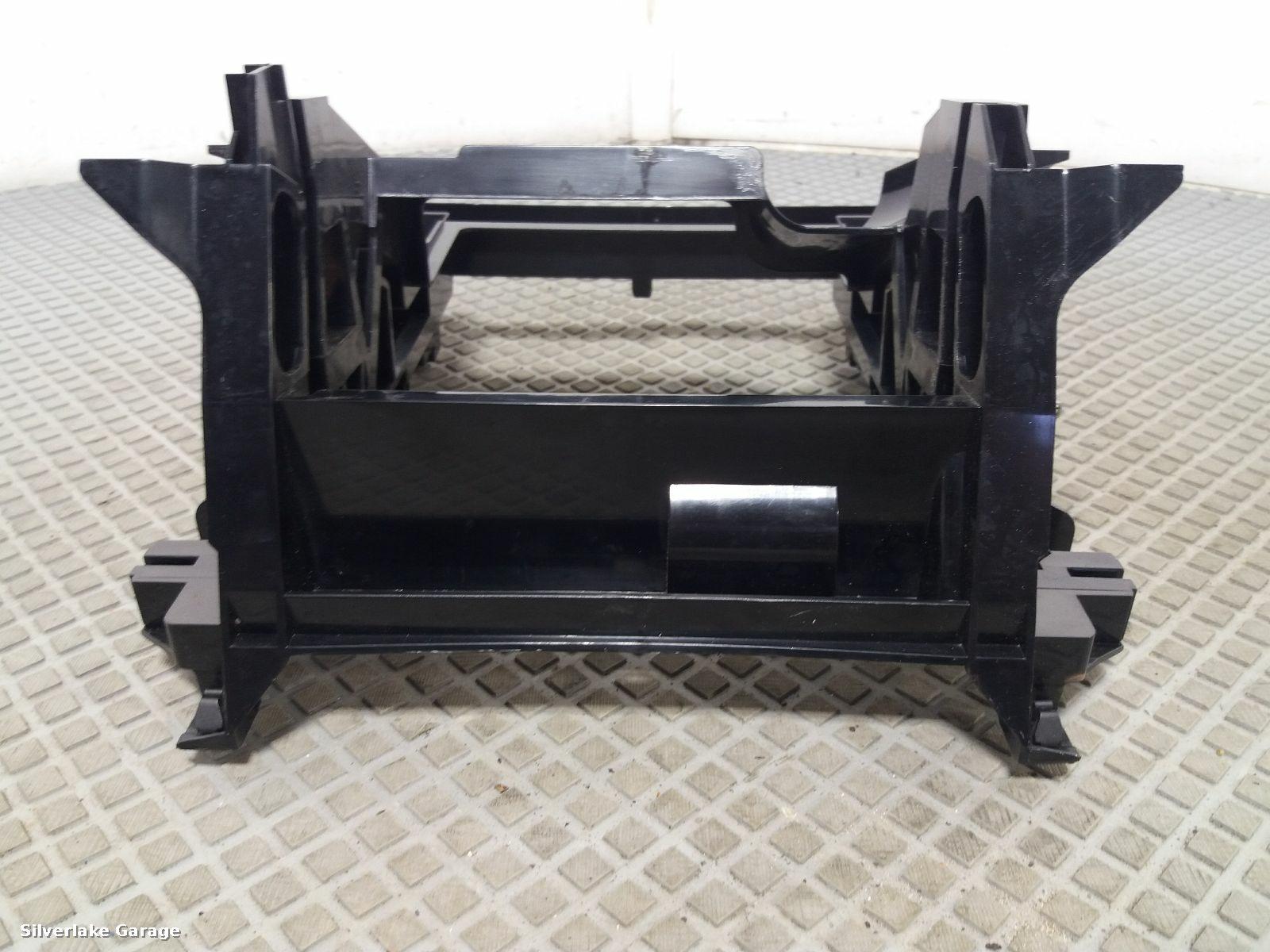 View Auto part Trim Panel LAND ROVER RANGE ROVER 2014