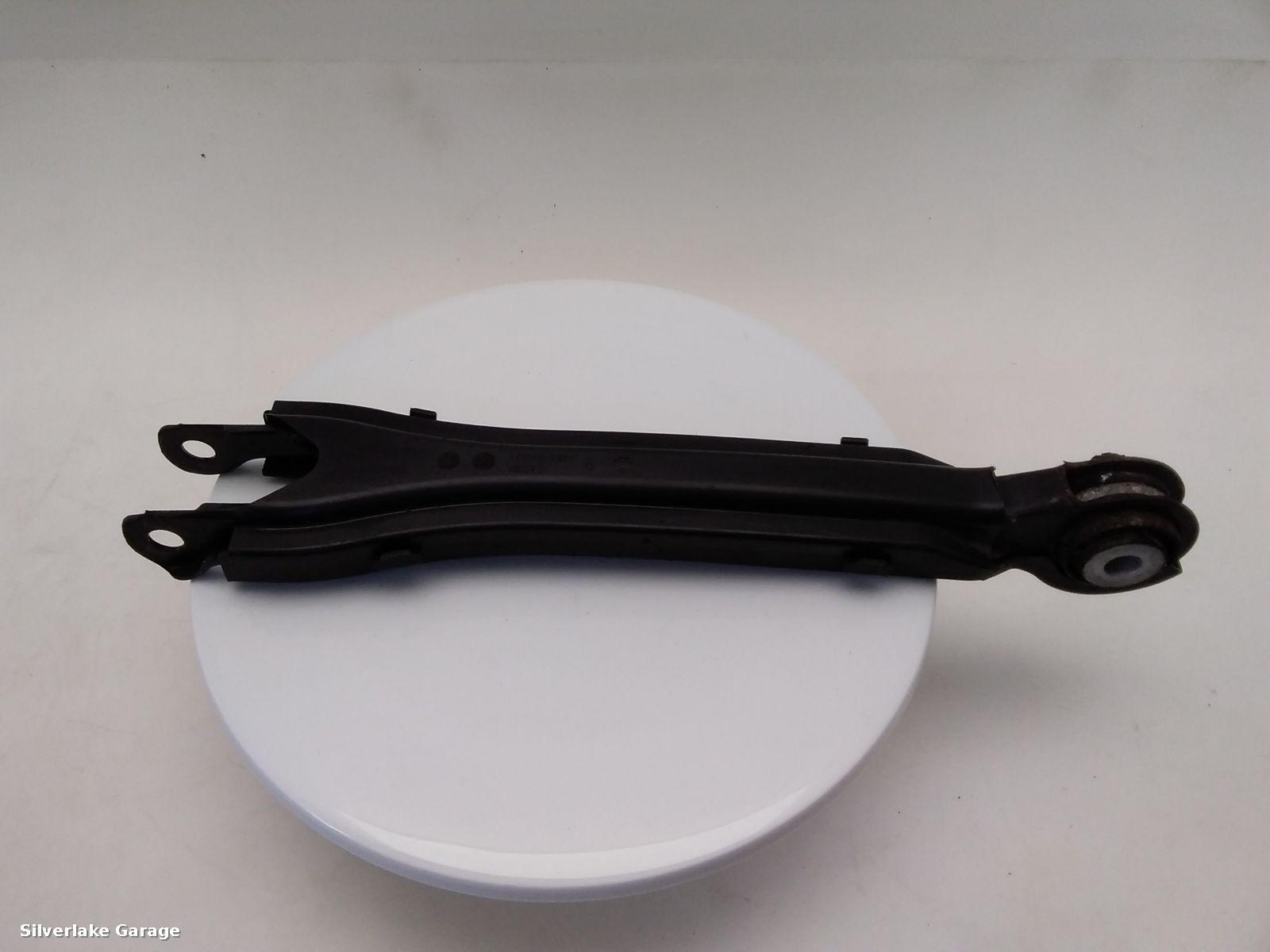 View Auto part RR Lower Control Arm MERCEDES E CLASS 2009
