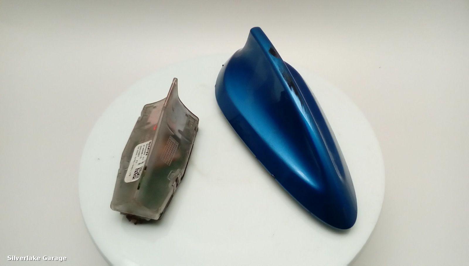 View Auto part Antenna BMW 2 SERIES GRAN TOURER 2015