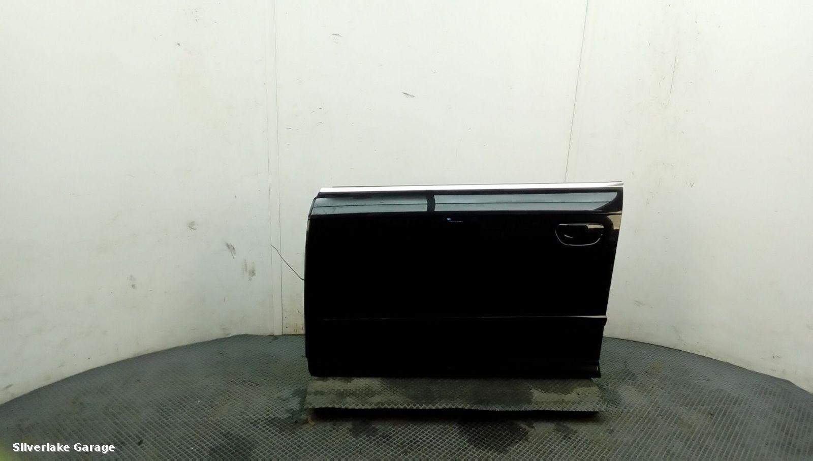 View Auto part L Front Door AUDI A4 2005