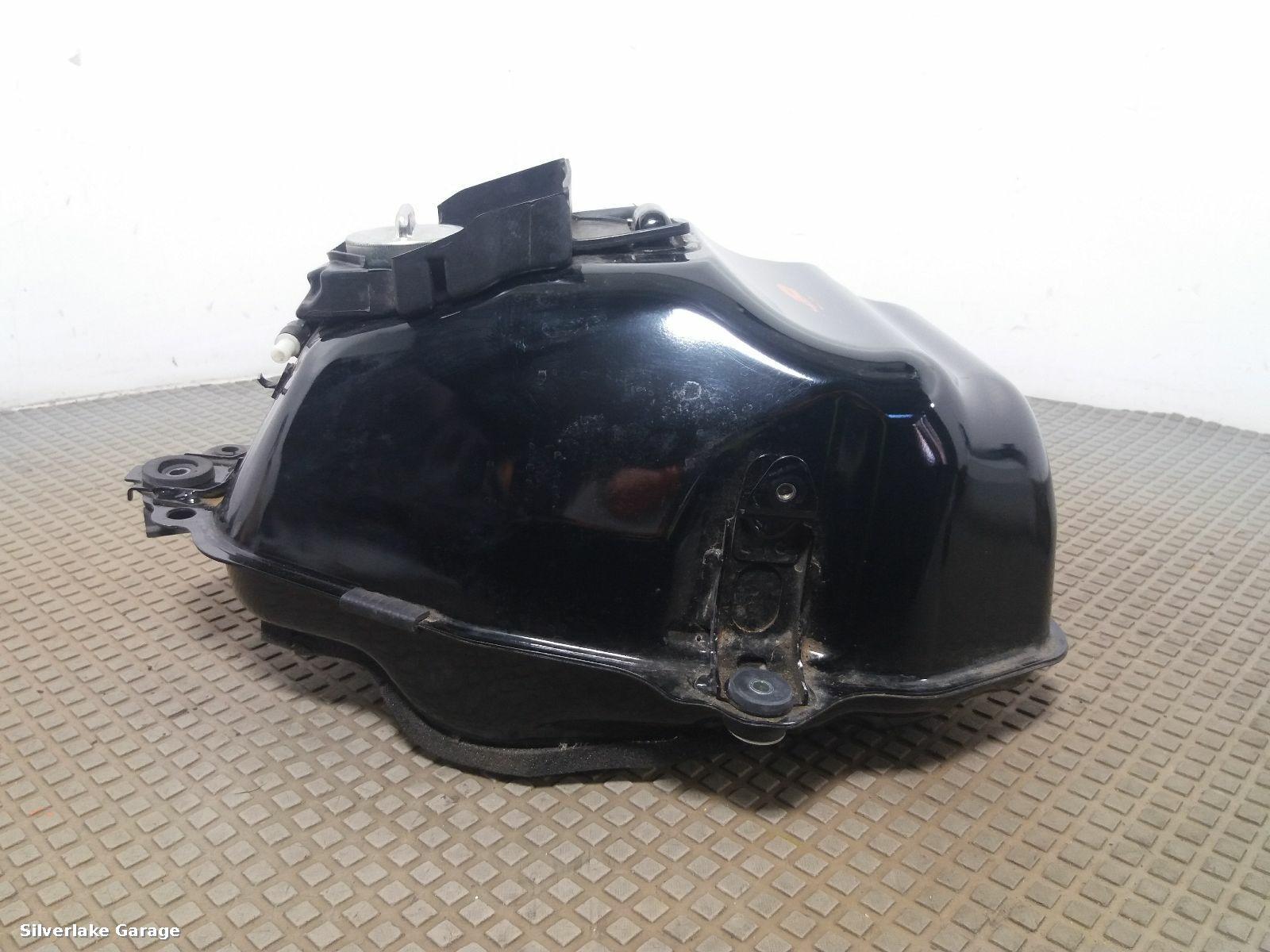 View Auto part Fuel Tank HONDA X-ADV 2017