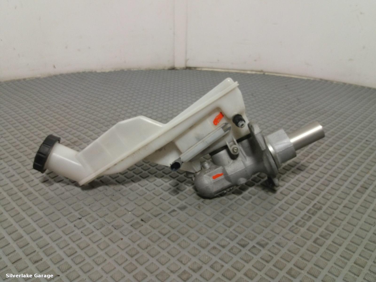 View Auto part Master Cylinder MERCEDES A CLASS 2014