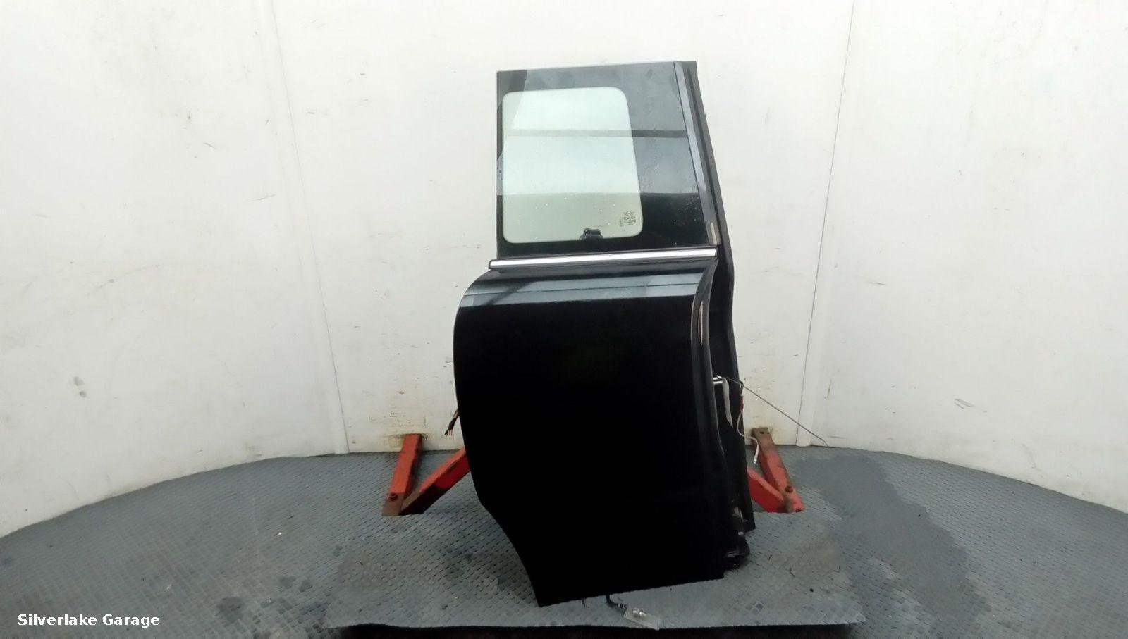 View Auto part R Rear Door MINI (BMW) CLUBMAN 2009