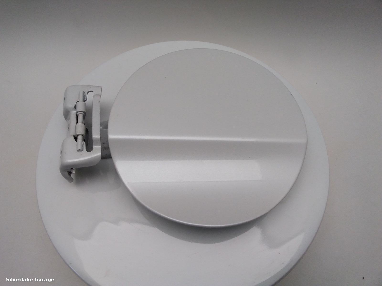 View Auto part Fuel Filler Flap HONDA JAZZ 2018