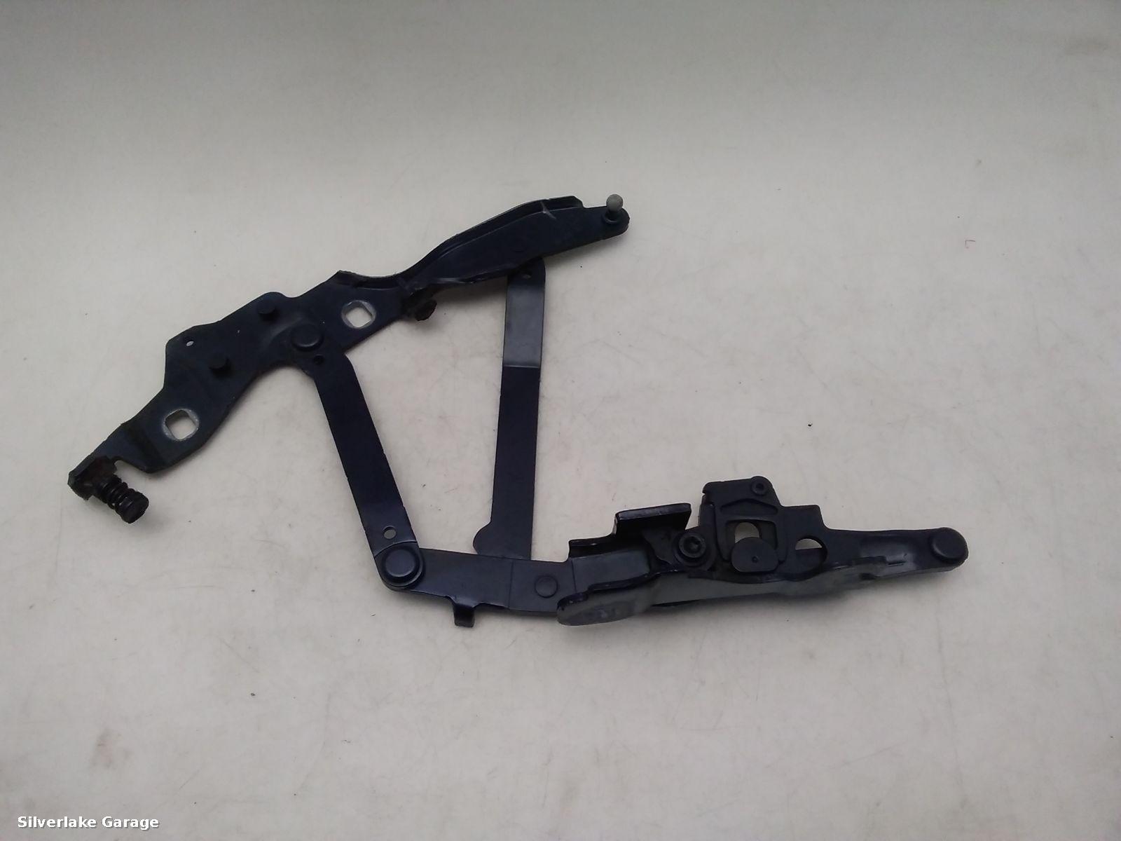 View Auto part Bonnet Hinge BMW Z4 2014