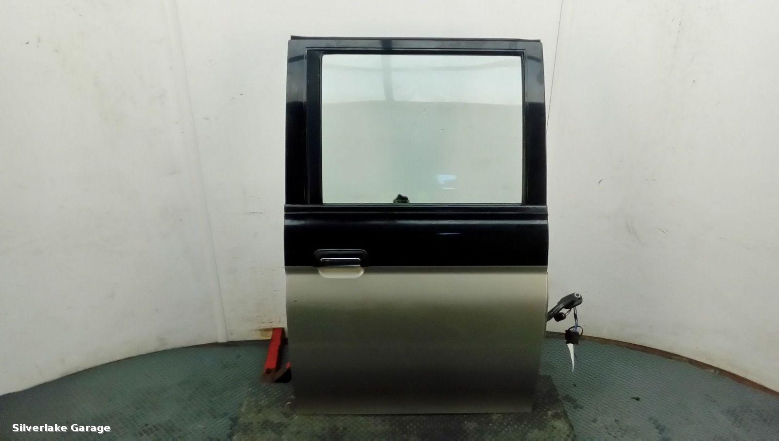 View Auto part R Rear Door MITSUBISHI L200 2003