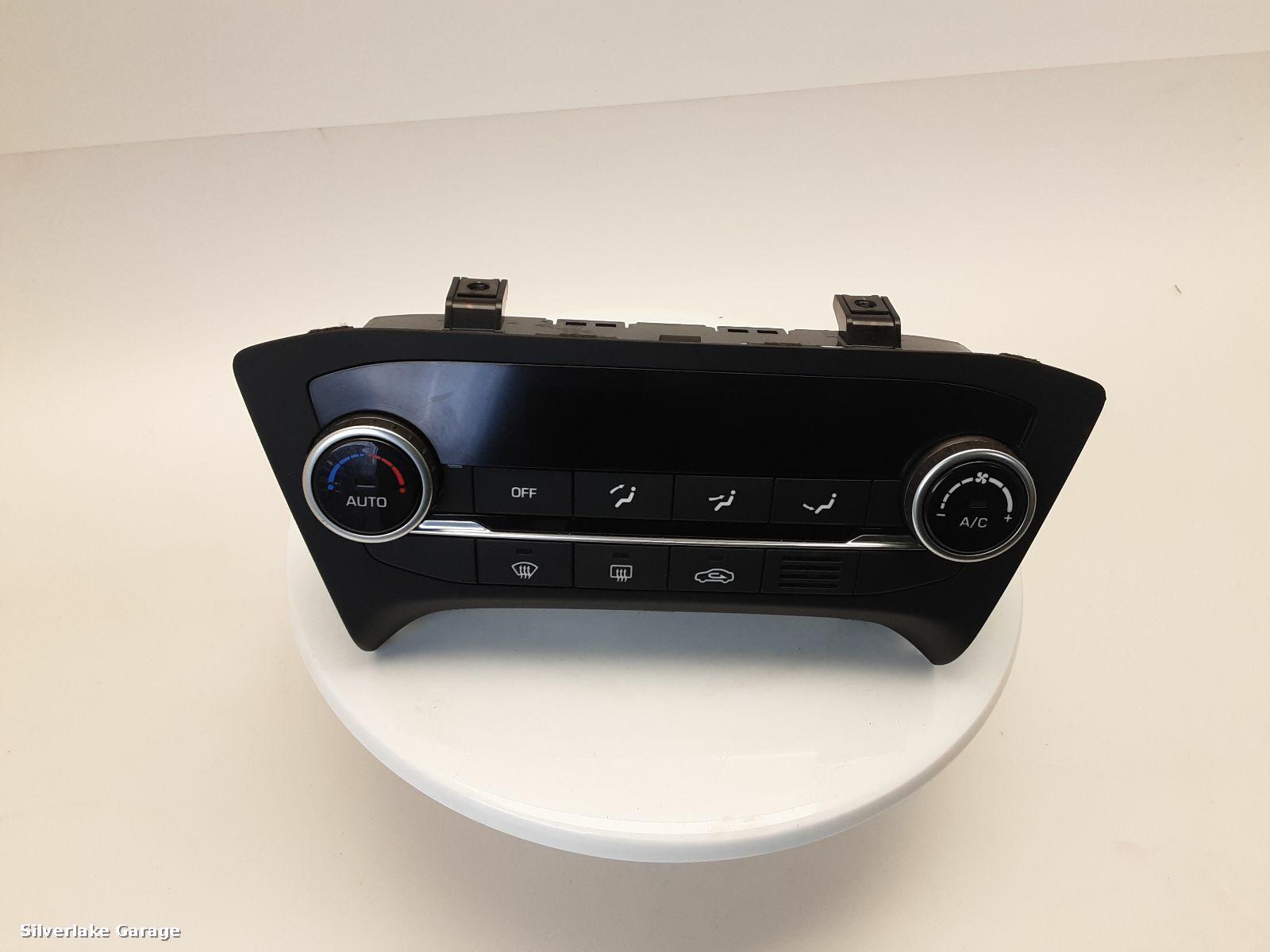 View Auto part Heater/AC Controller HYUNDAI I20 2016