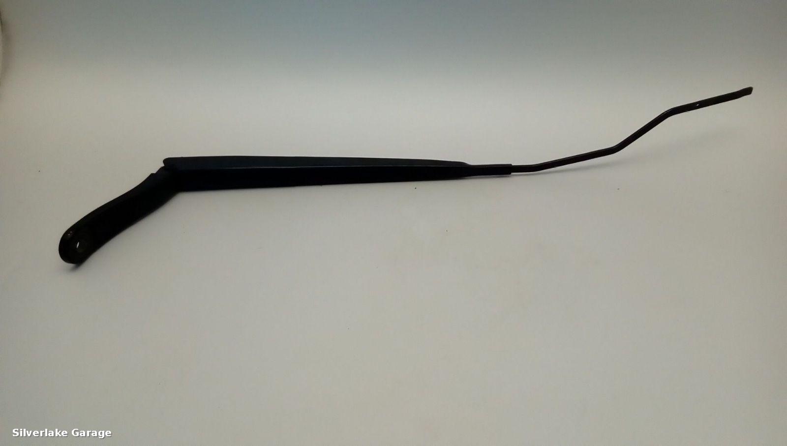 View Auto part Wiper Arm CITROEN DS3 2010