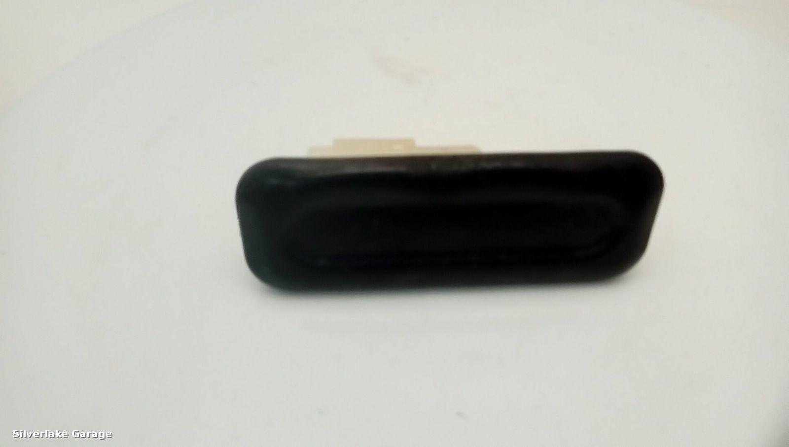 View Auto part Tailgate Handle PEUGEOT 308 2009