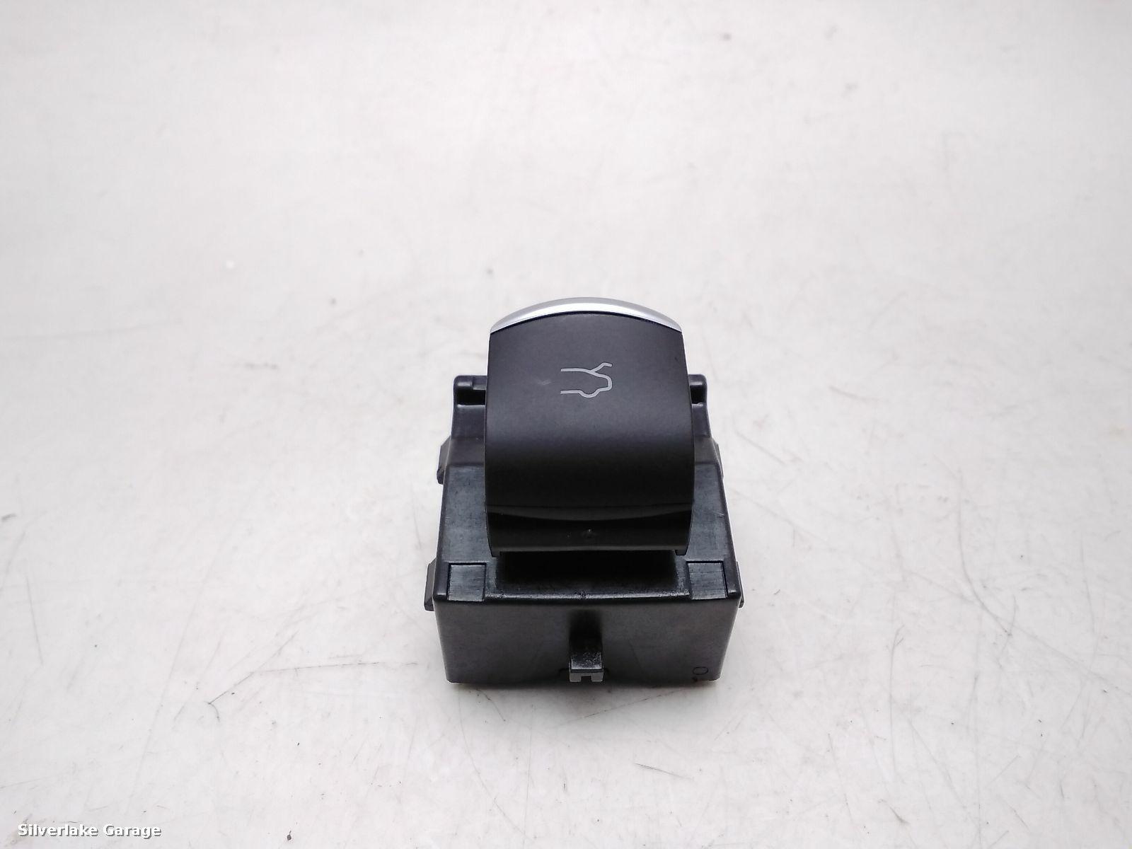 View Auto part Misc Switch ALFA ROMEO STELVIO 2021