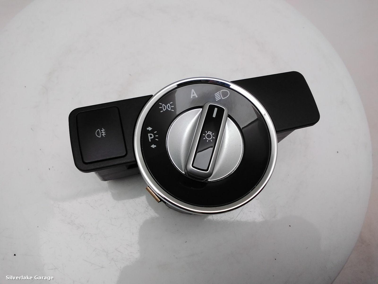 View Auto part Headlight Switch MERCEDES E CLASS 2010