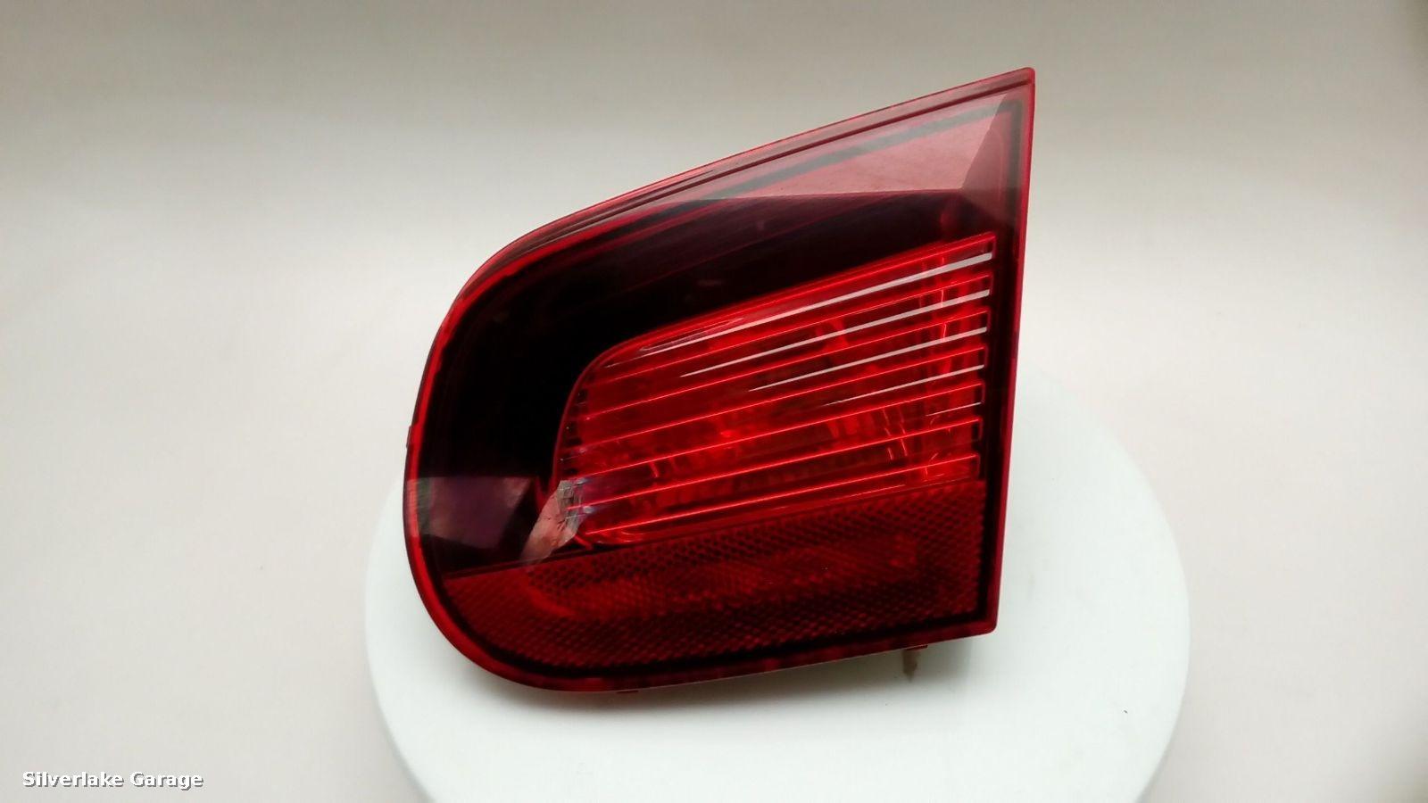View Auto part R Taillight VOLKSWAGEN EOS 2006