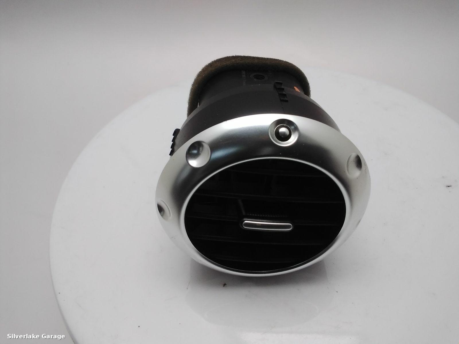 View Auto part Vents AUDI TT 2004