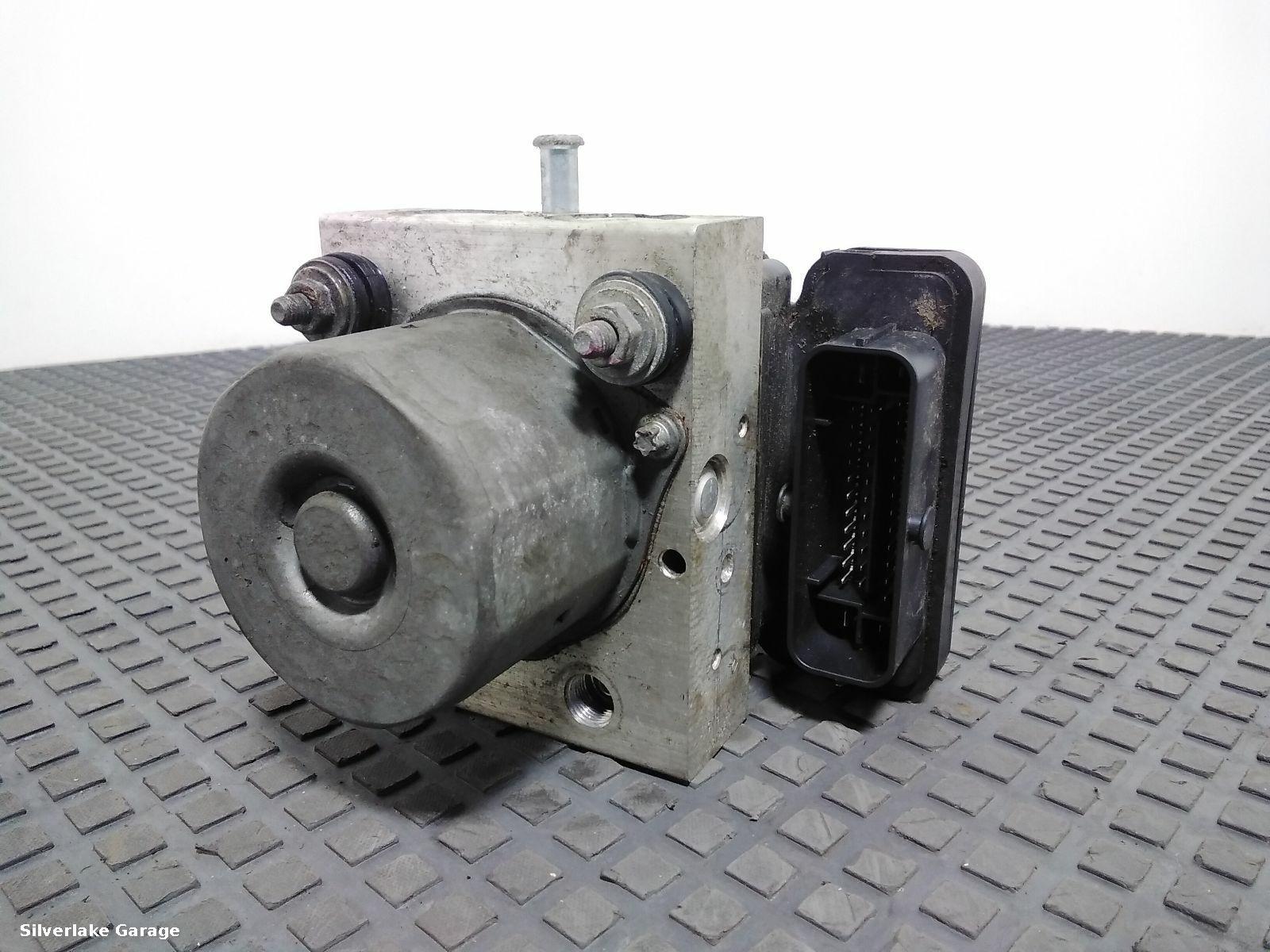 View Auto part ABS Pump/Modulator TESLA MODEL S 2015