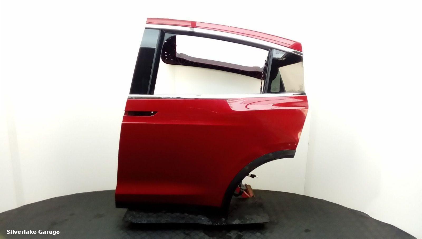 View Auto part L Rear Door TESLA MODEL X 2017