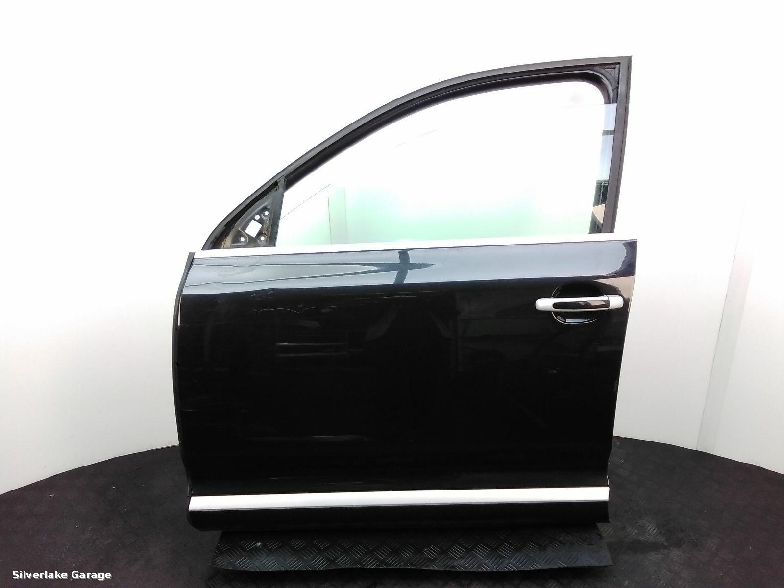 View Auto part L Front Door PORSCHE CAYENNE 2005