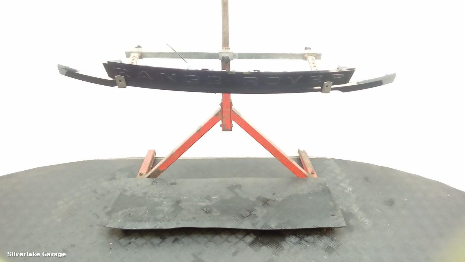 View Auto part Tailgate Handle LAND ROVER RANGE ROVER EVOQUE 2019