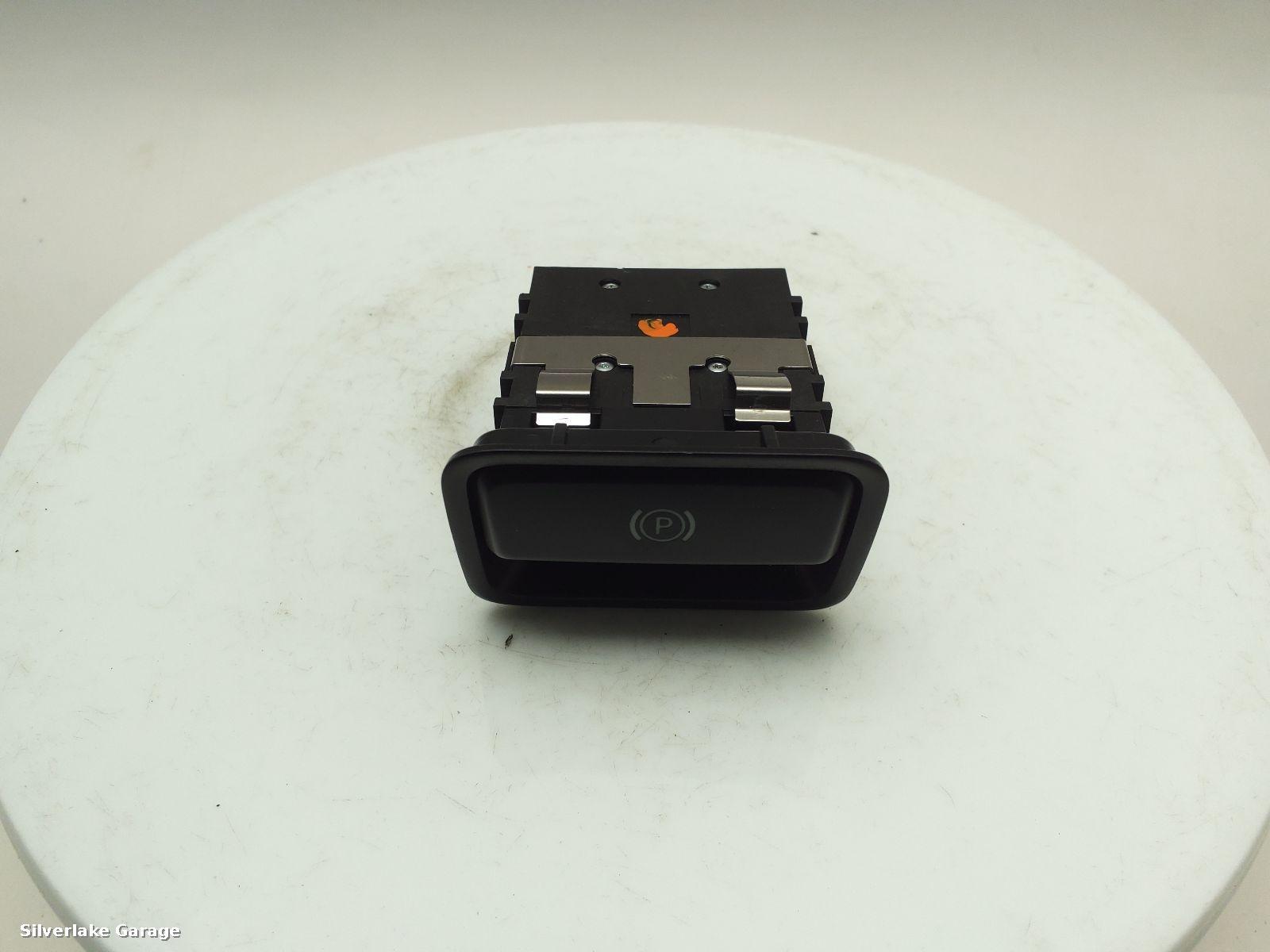 View Auto part Misc Switch MERCEDES GLE COUPE 2018