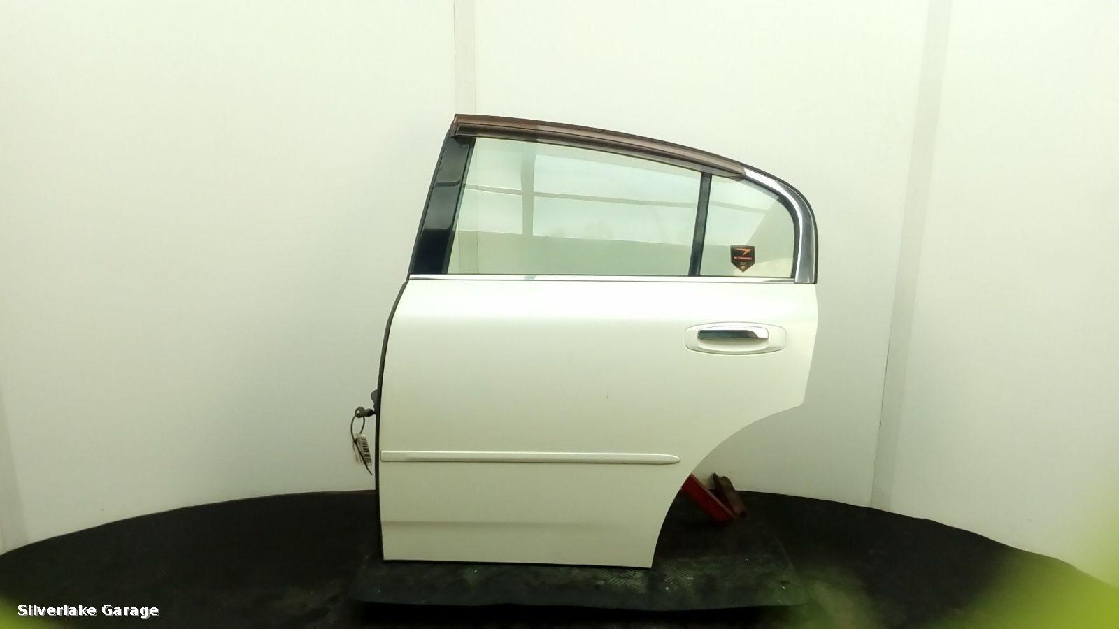 View Auto part L Rear Door NISSAN SKYLINE 2004