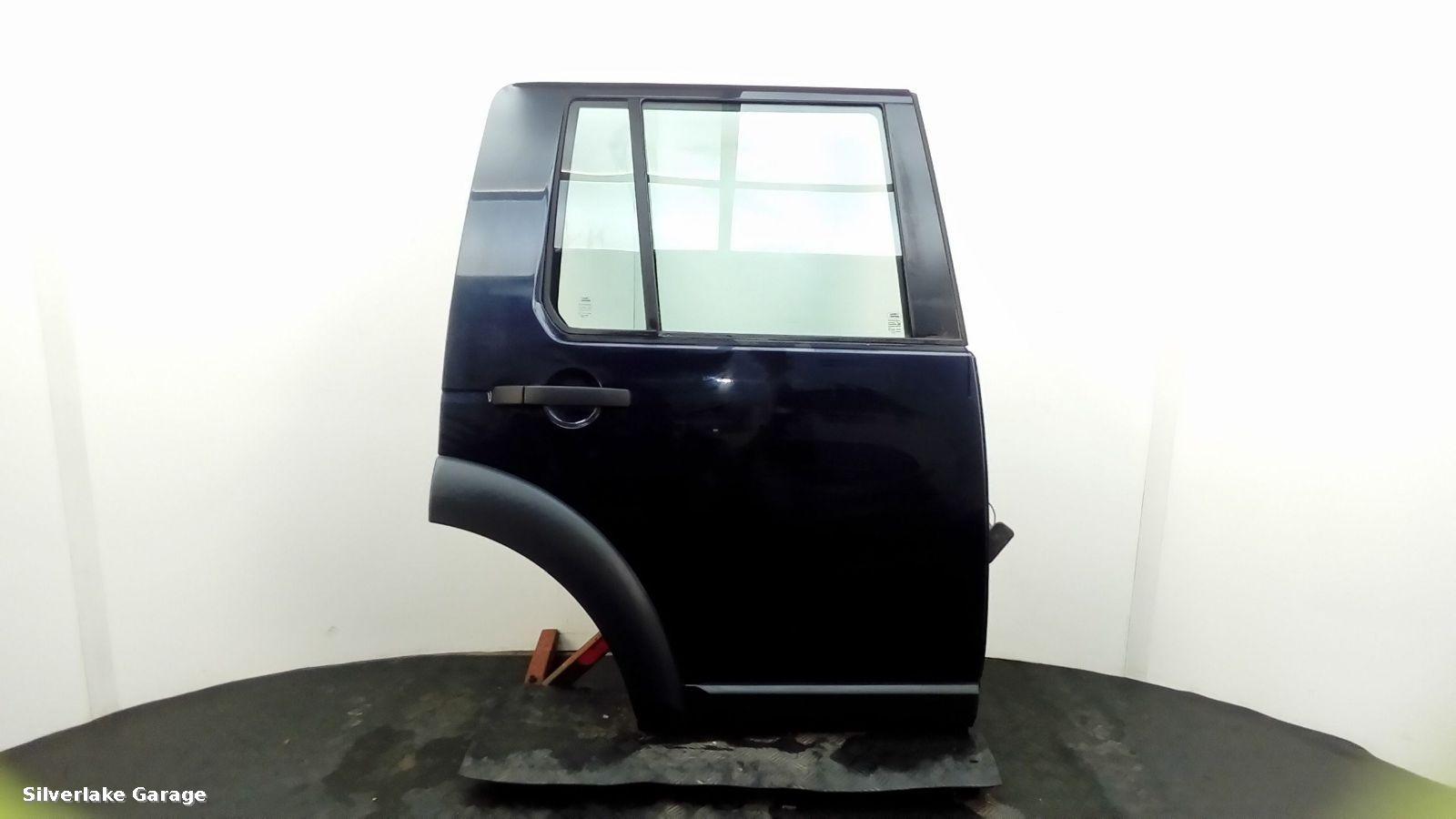 View Auto part R Rear Door LAND ROVER DISCOVERY 2006