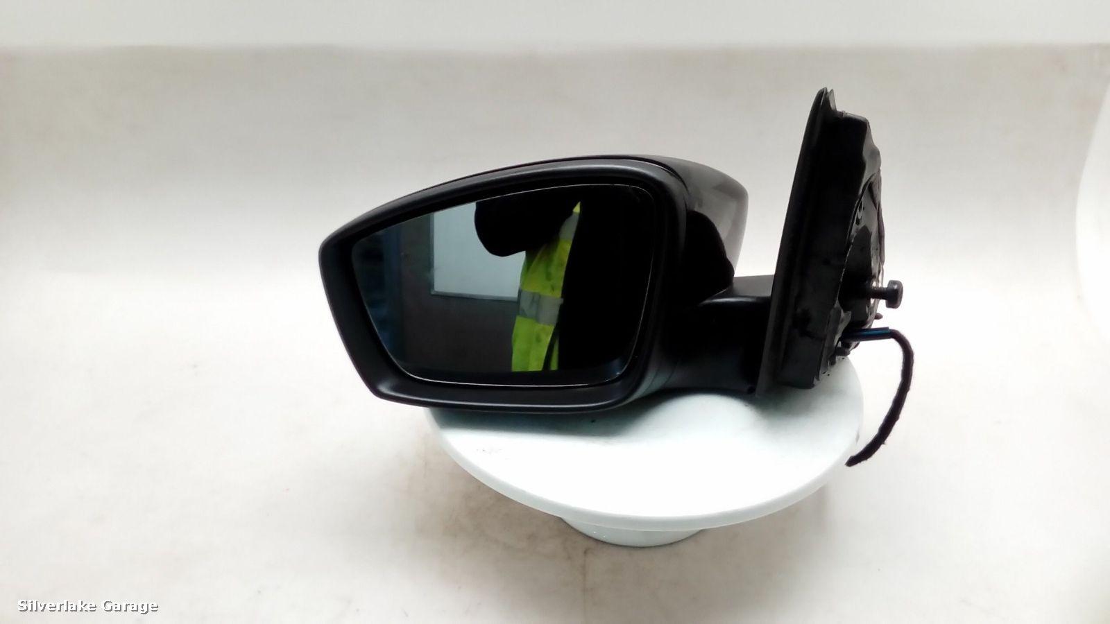 View Auto part L Door Mirror SKODA RAPID 2014