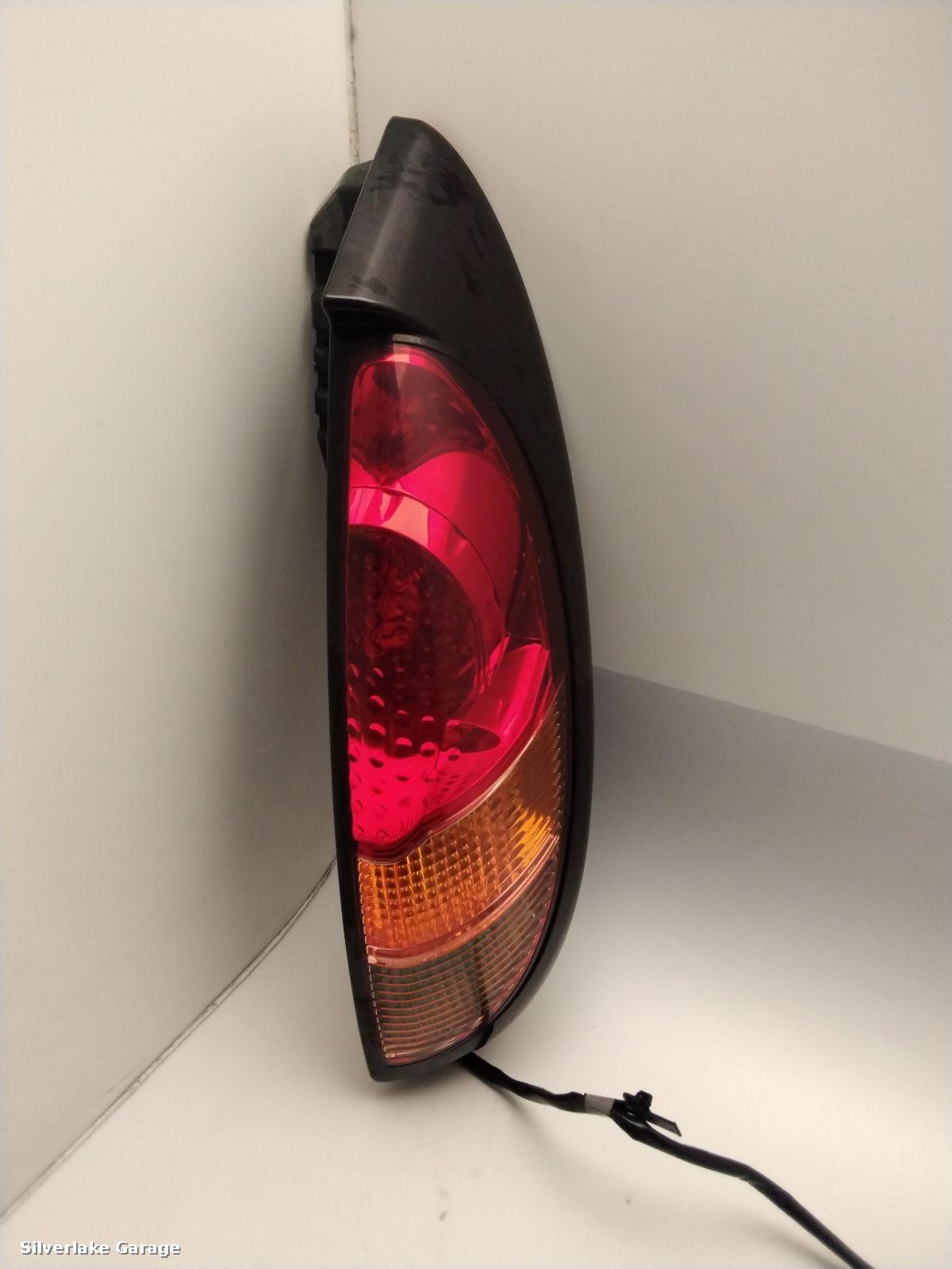 View Auto part R Taillight MITSUBISHI I 2007