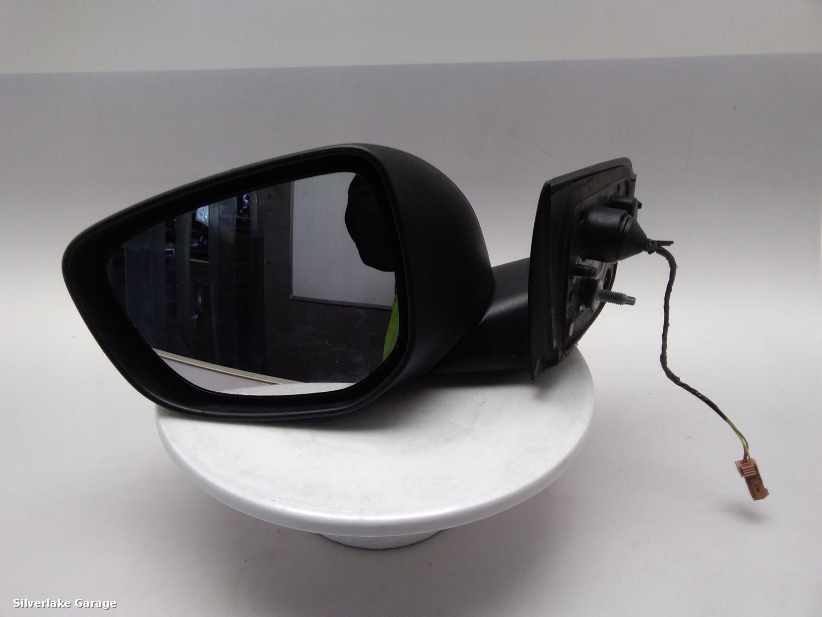 View Auto part L Door Mirror CITROEN C4 CACTUS 2015