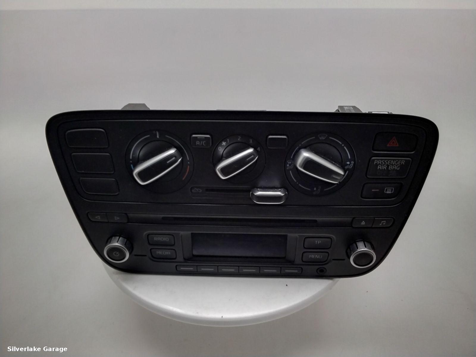 View Auto part Heater/AC Controller SEAT MII 2015