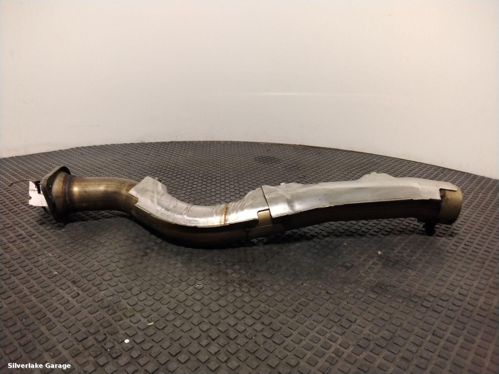 View Auto part Down pipe ASTON MARTIN VANTAGE 2010