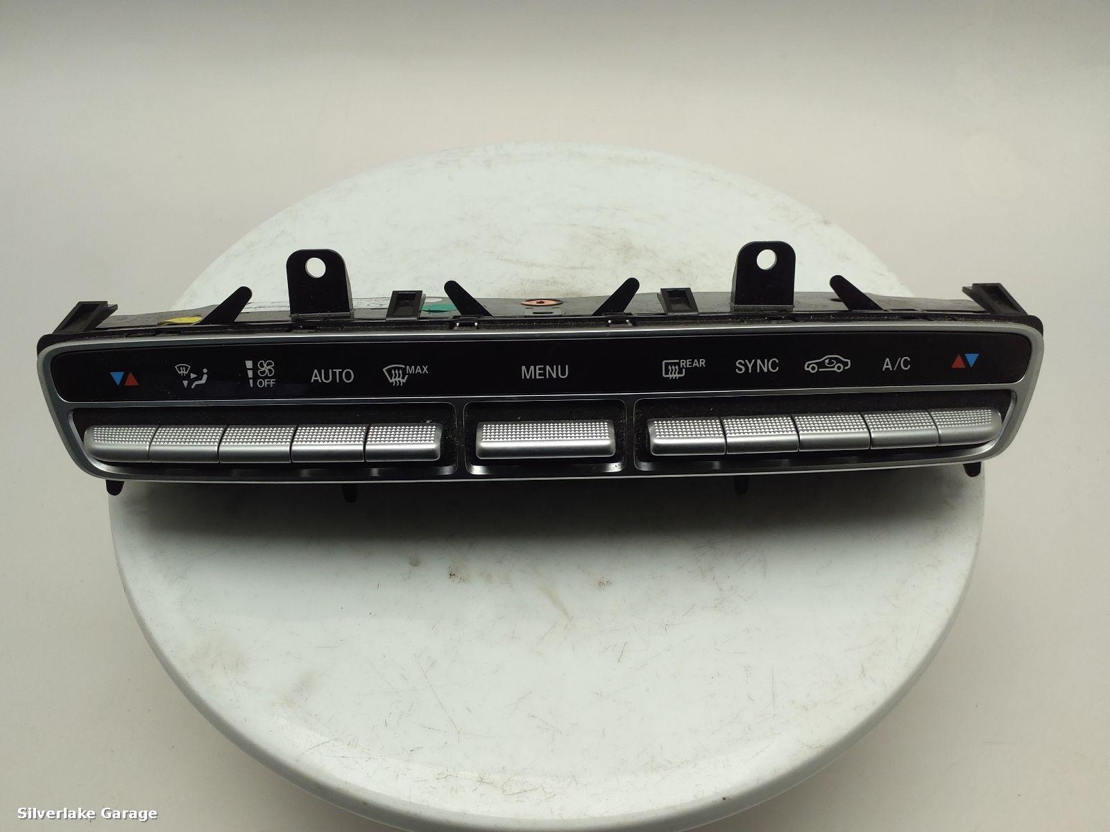 View Auto part Heater/AC Controller MERCEDES E CLASS 2018