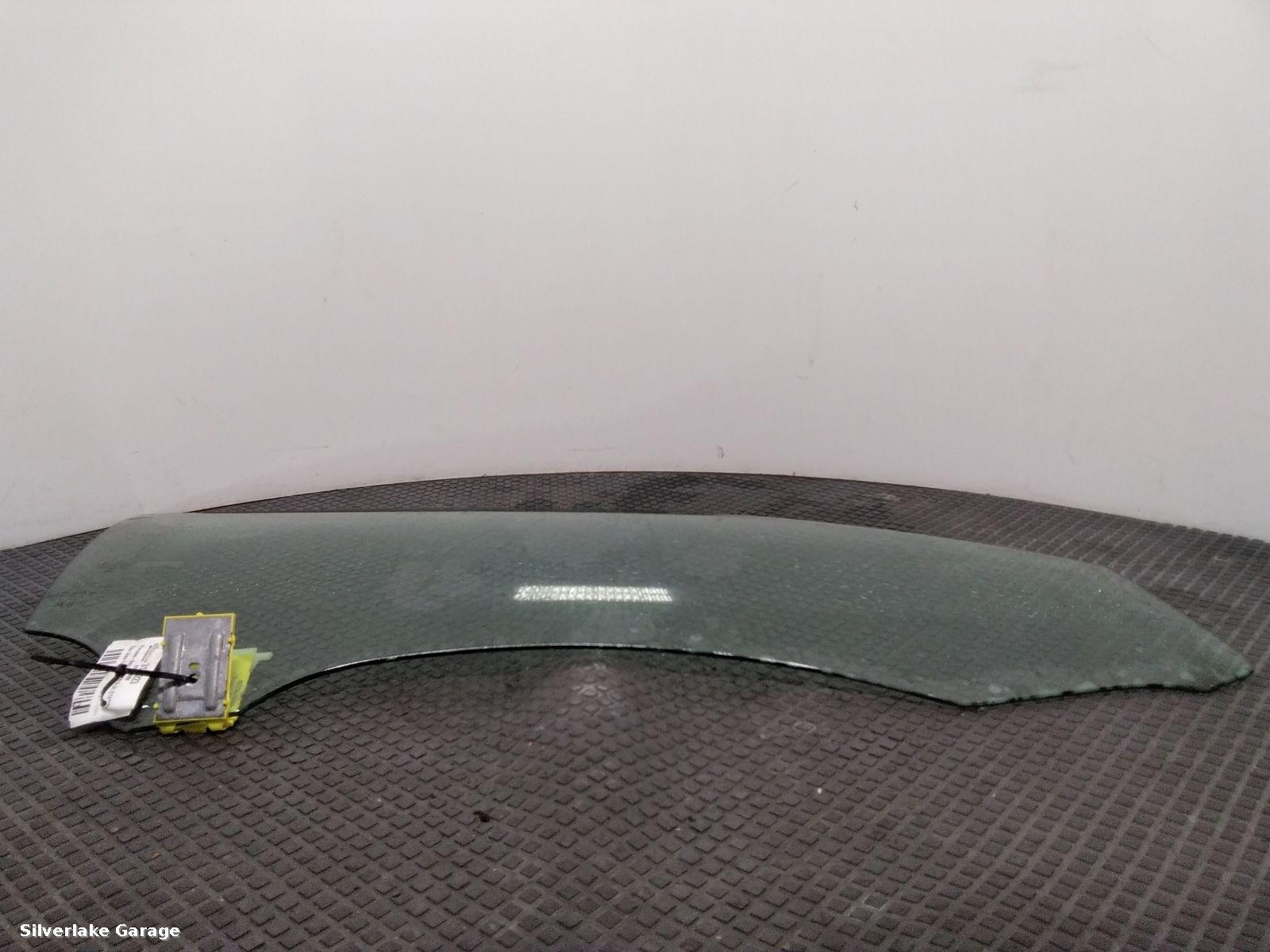 View Auto part RF Door Window MERCEDES E CLASS 2018