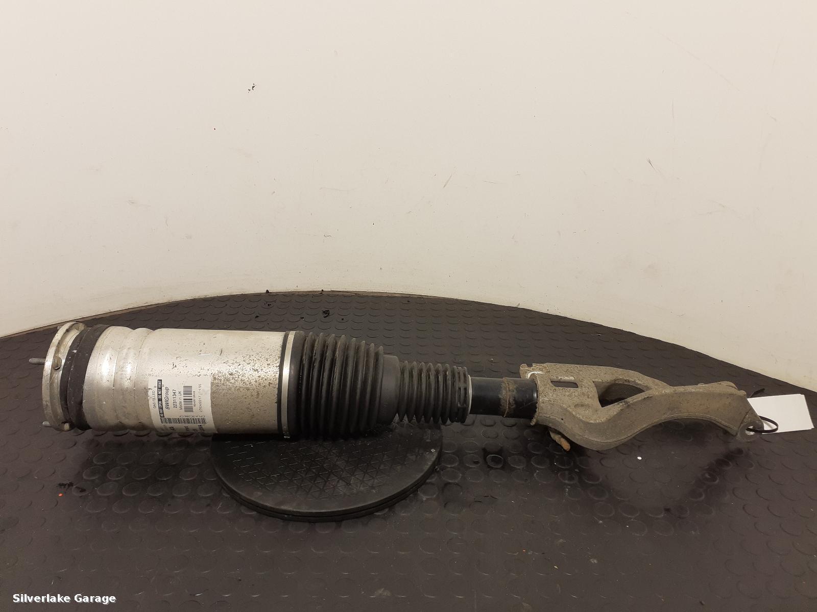 View Auto part LF Strut LAND ROVER RANGE ROVER 2017