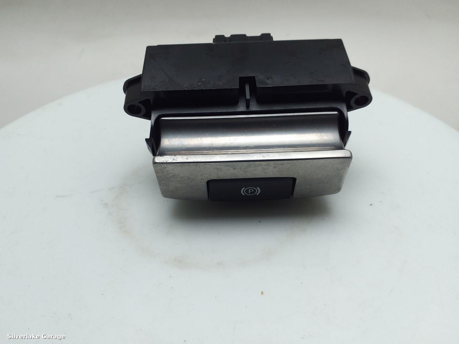View Auto part Handbrake Lever/Button/Assembly LAND ROVER RANGE ROVER 2017