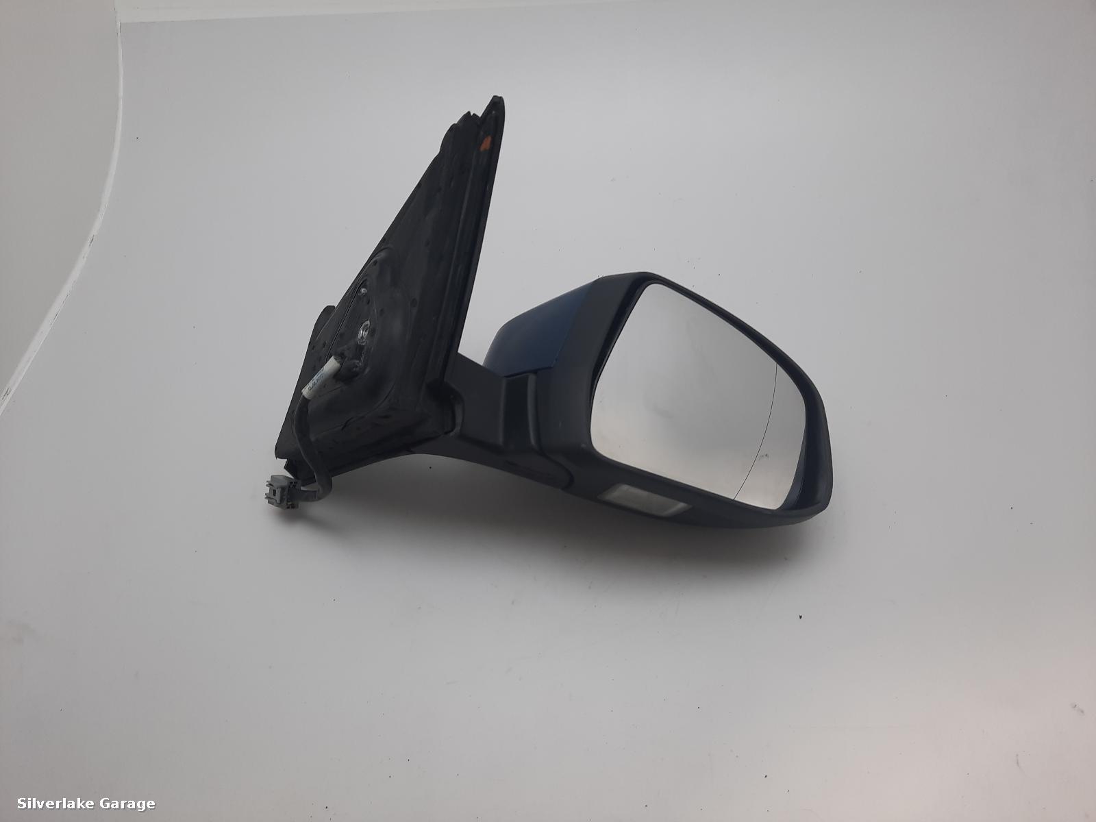 View Auto part R Door Mirror FORD MONDEO 2007