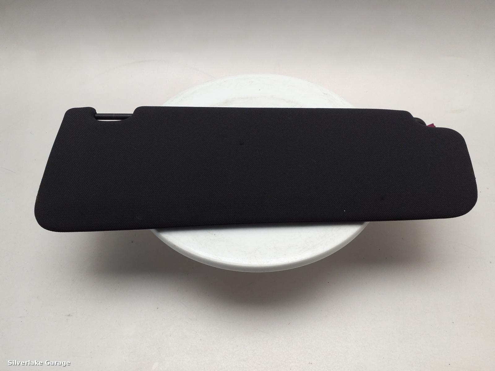 View Auto part Sun visor BMW 5 SERIES GRAN TURISMO (GT) 2015