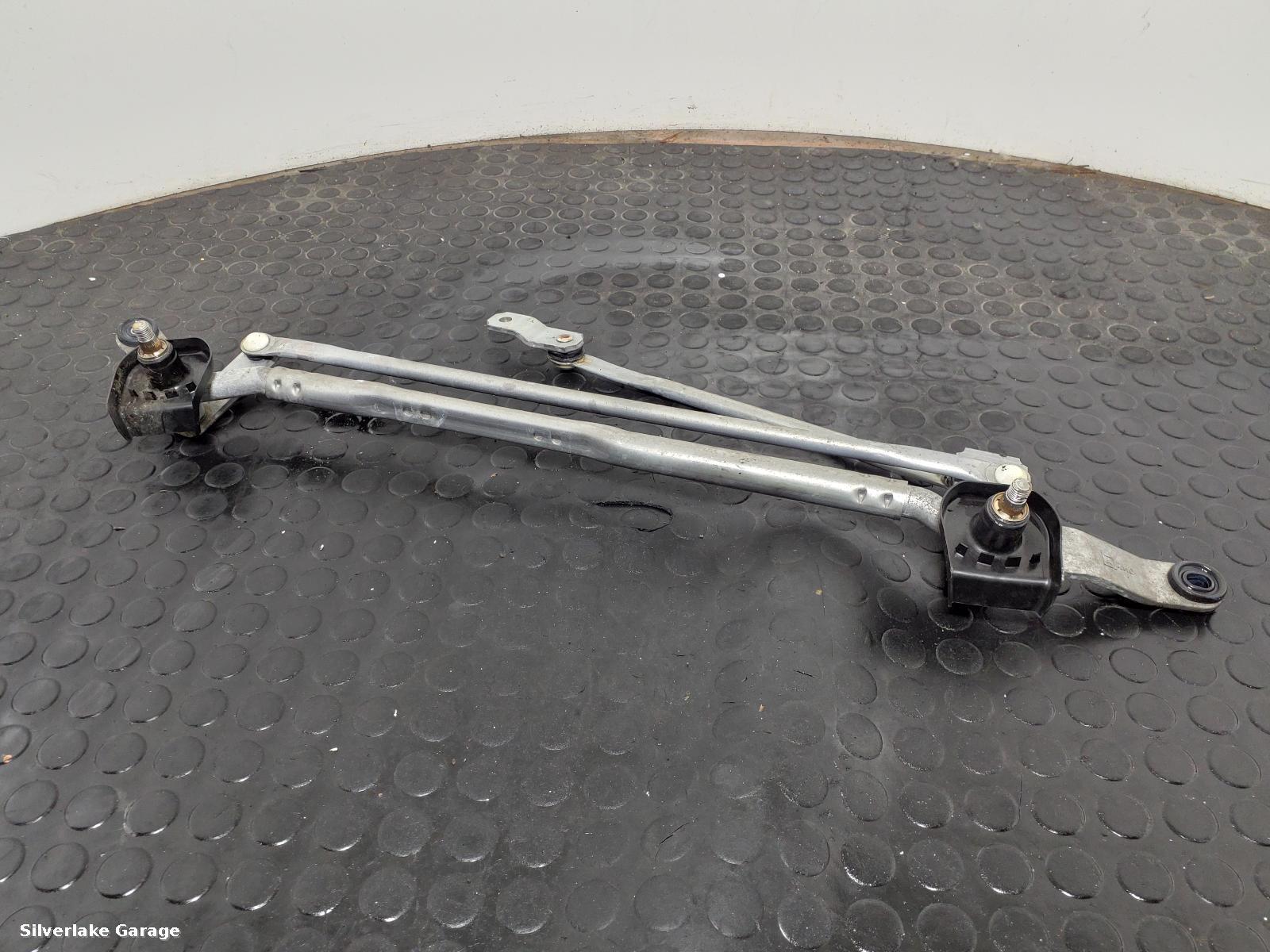View Auto part Wiper Linkage TOYOTA GT86 2015
