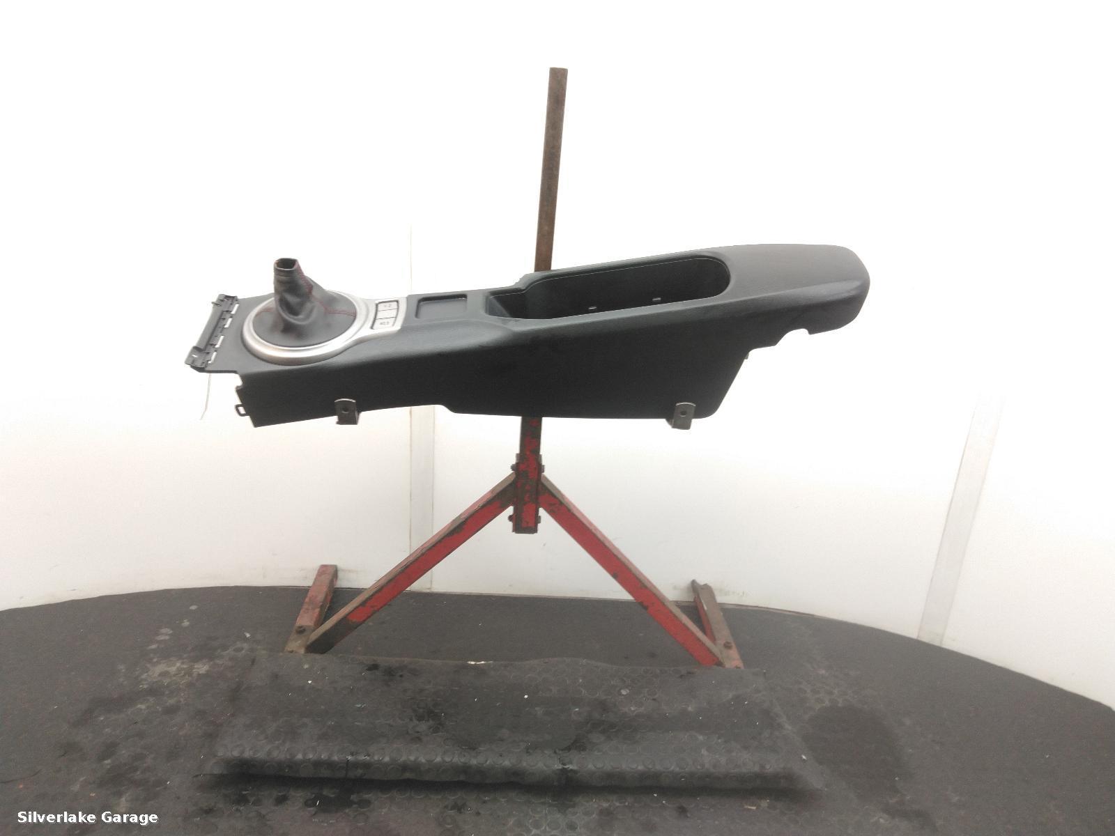 View Auto part Console TOYOTA GT86 2015