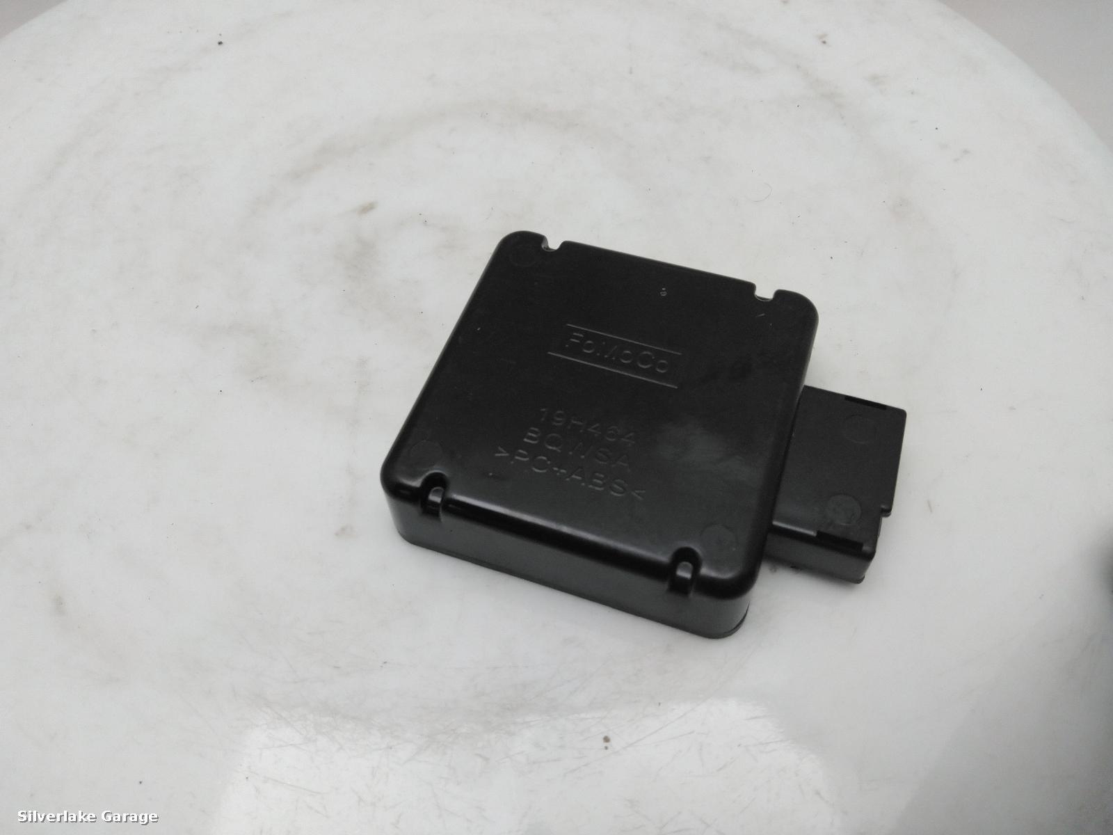 View Auto part Antenna FORD FIESTA 2014