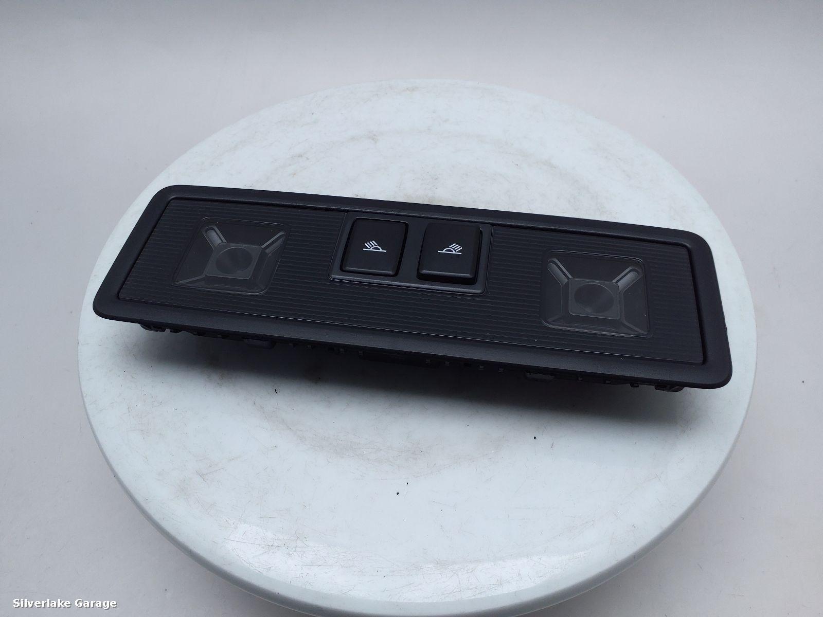 View Auto part Courtesy Light VOLKSWAGEN GOLF 2019