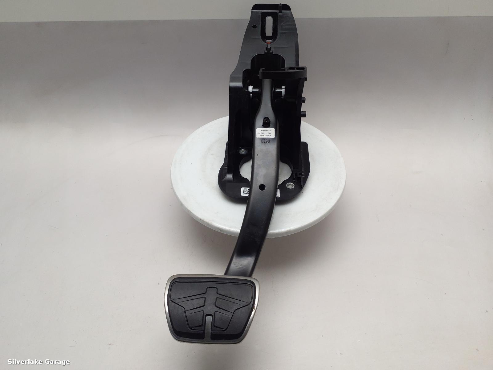 View Auto part Brake Pedal BMW 3 SERIES 2021