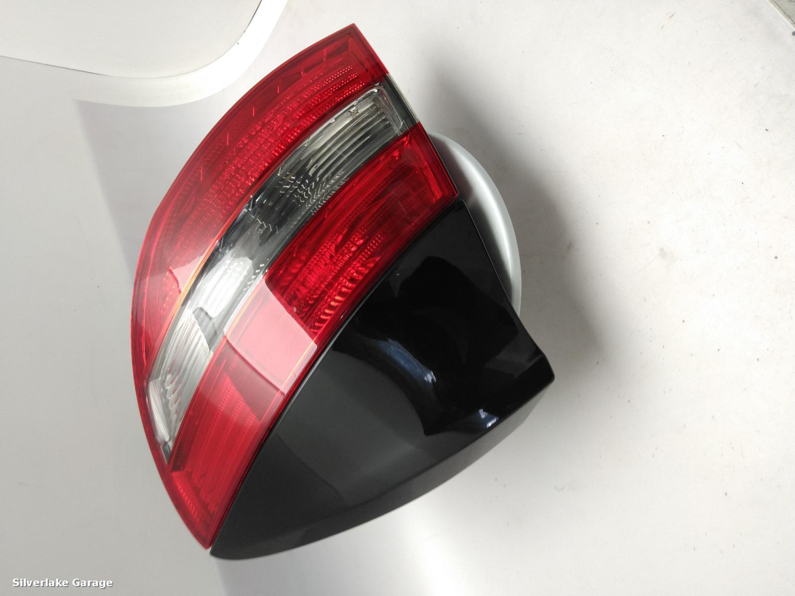 View Auto part R Taillight MERCEDES CLC 2009