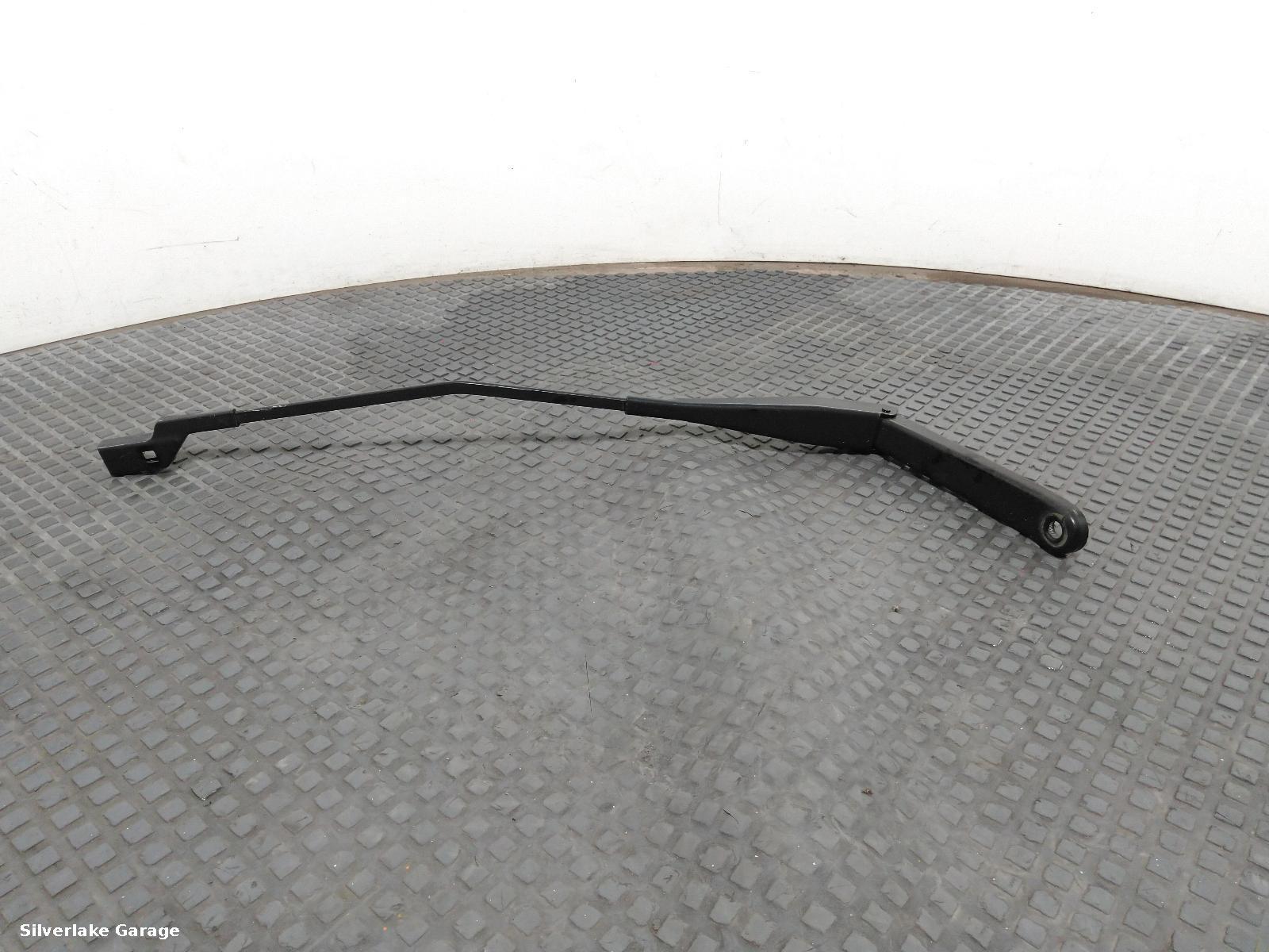 View Auto part Wiper Assembly FORD FIESTA 2014