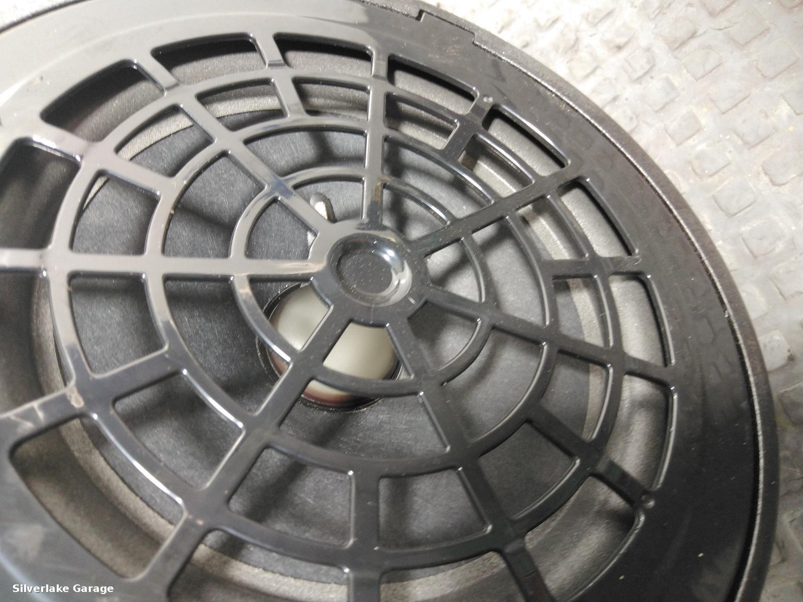 View Auto part Loud Speakers PORSCHE CAYENNE 2021