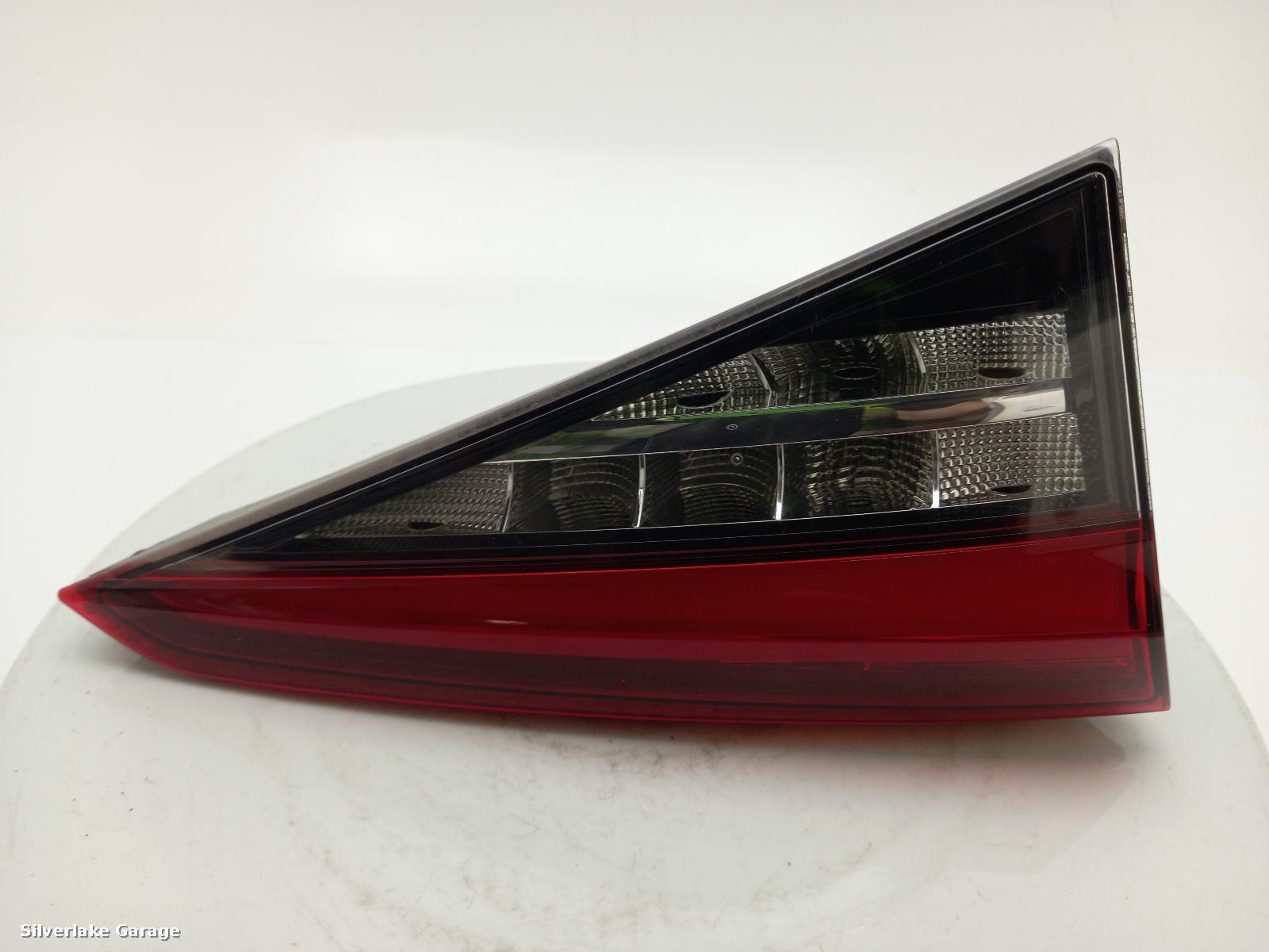 View Auto part R Taillight SKODA KODIAQ 2017