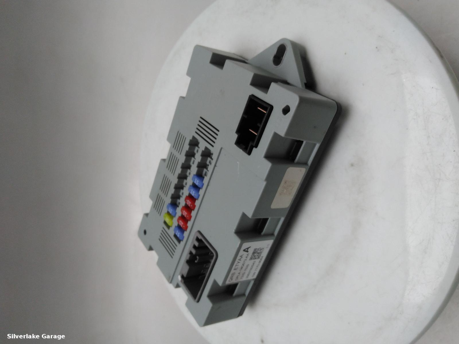 View Auto part Fuse Box JAGUAR I-PACE 2020