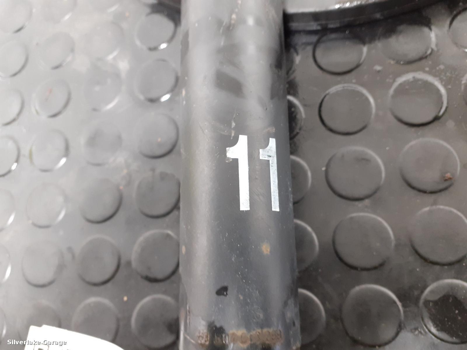 View Auto part RR Strut MERCEDES CLA 2019